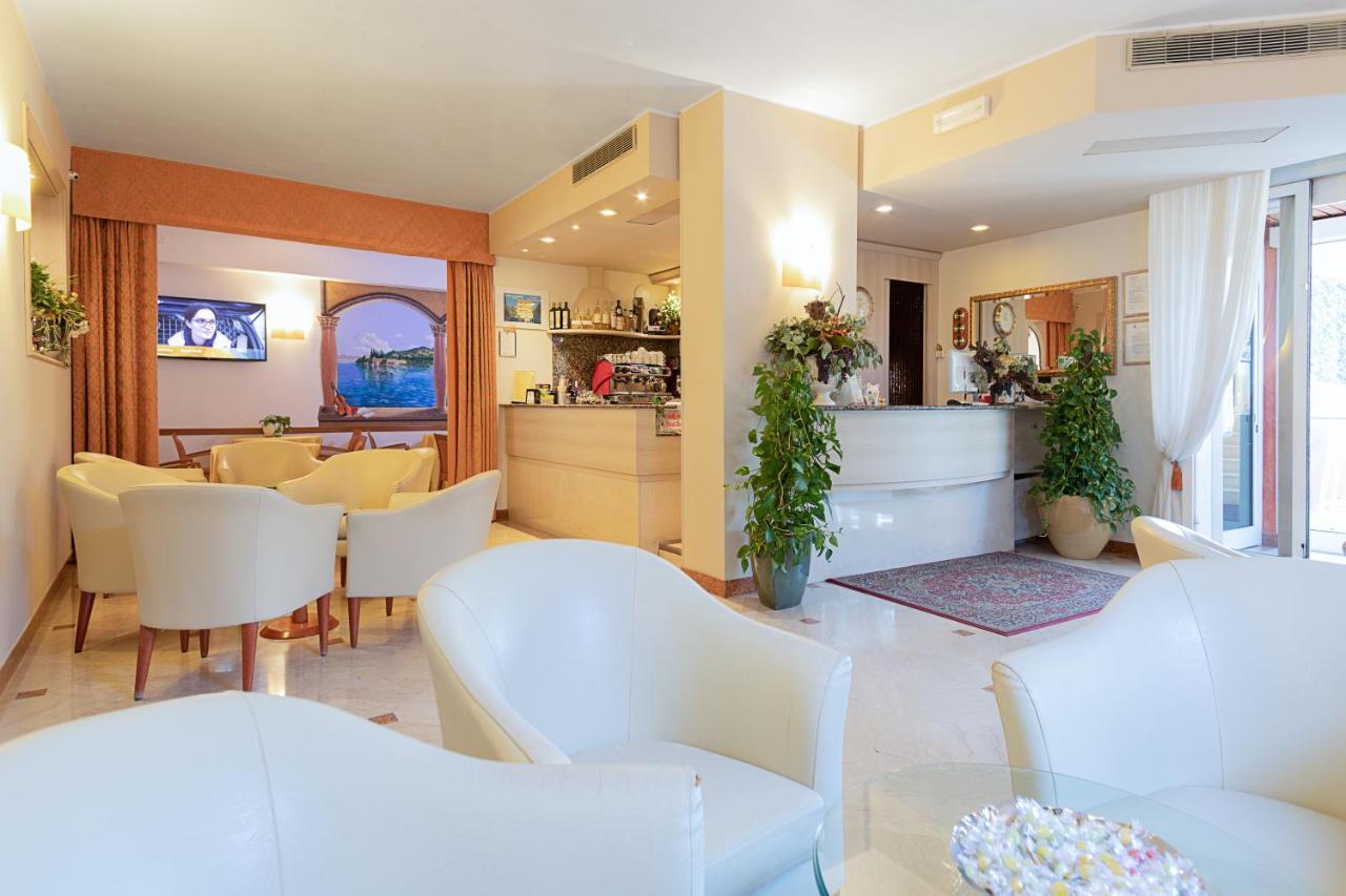 Hotel Gardenia & Villa Charme Adults Friendly 4Star Service Bardolino Eksteriør billede